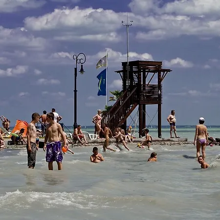 Hotel Holiday Csopak 3* Csopak